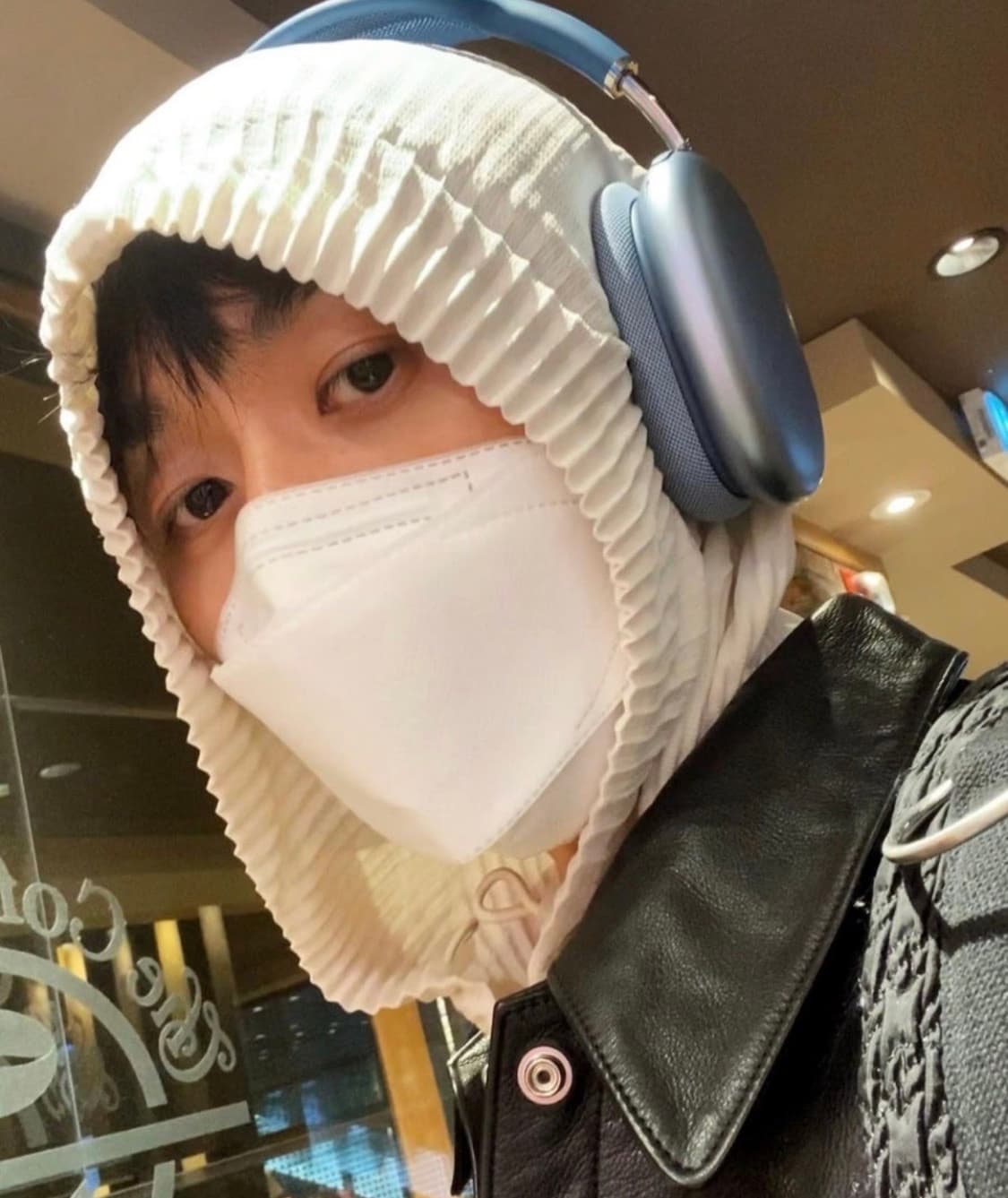 옴므플리세 후드집업 (아이보리) 상품이미지2