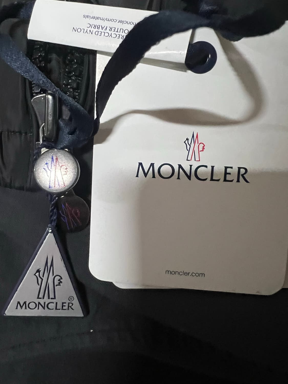 몽클레어 마야 매트 블랙 3 사이즈 25fw 판매 상품이미지6