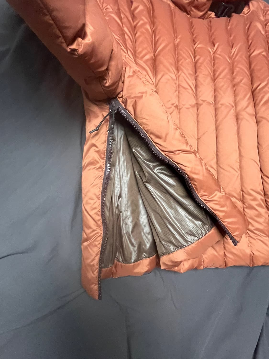 언어펙티드 패딩 상품이미지4