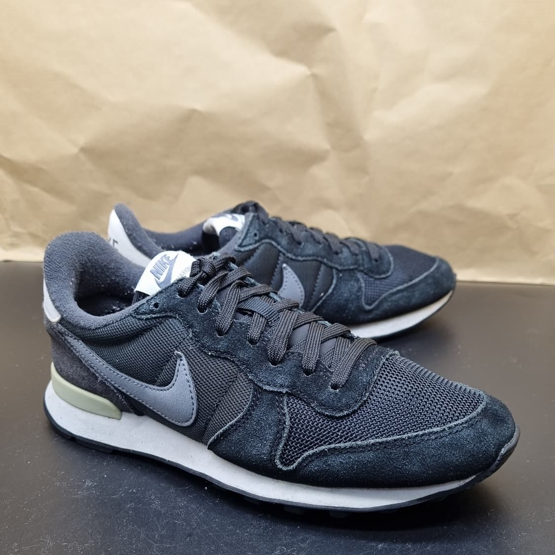 나이키 인터내셔널리스트 여성운동화240  상품이미지1