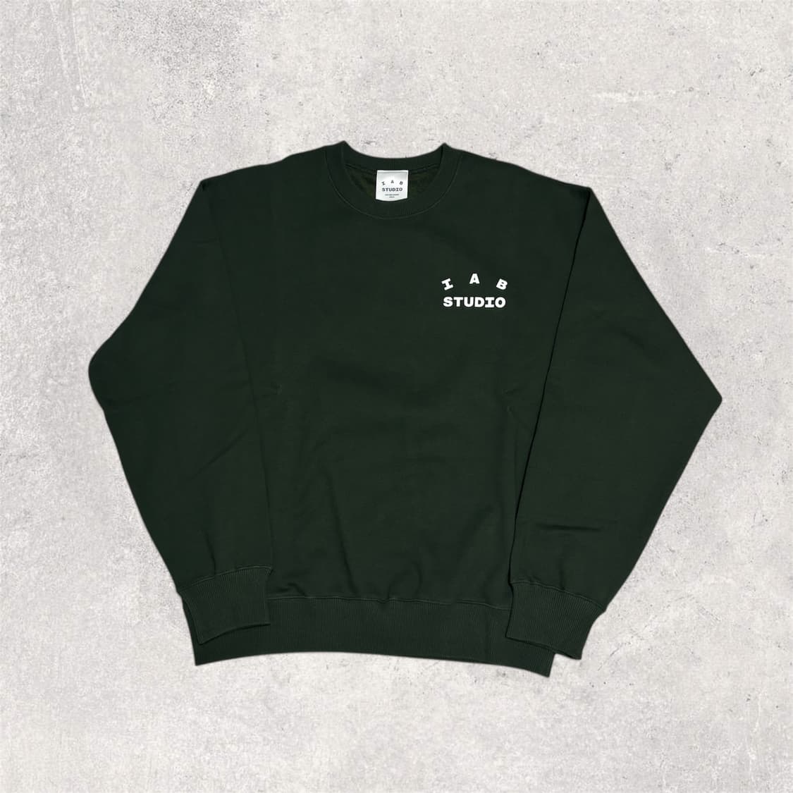 아이앱 스튜디오 딥그린 맨투맨(새상품) L,XL 상품이미지1