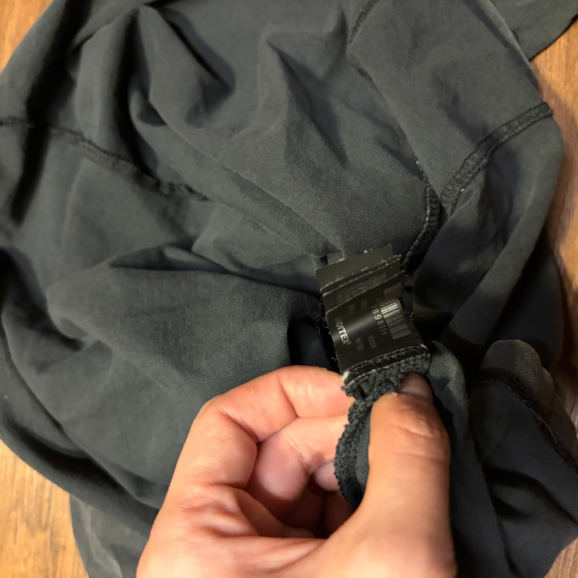 ZARA BERLIN EDITION LAYERED LONG SLEEVE 상품이미지9