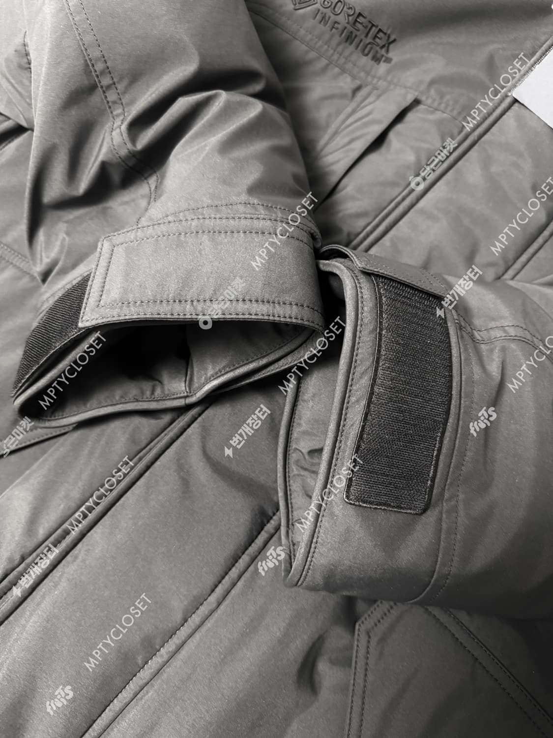 [48] 준지 고어텍스 인피니움 미드렝스 다운 점퍼           상품이미지7