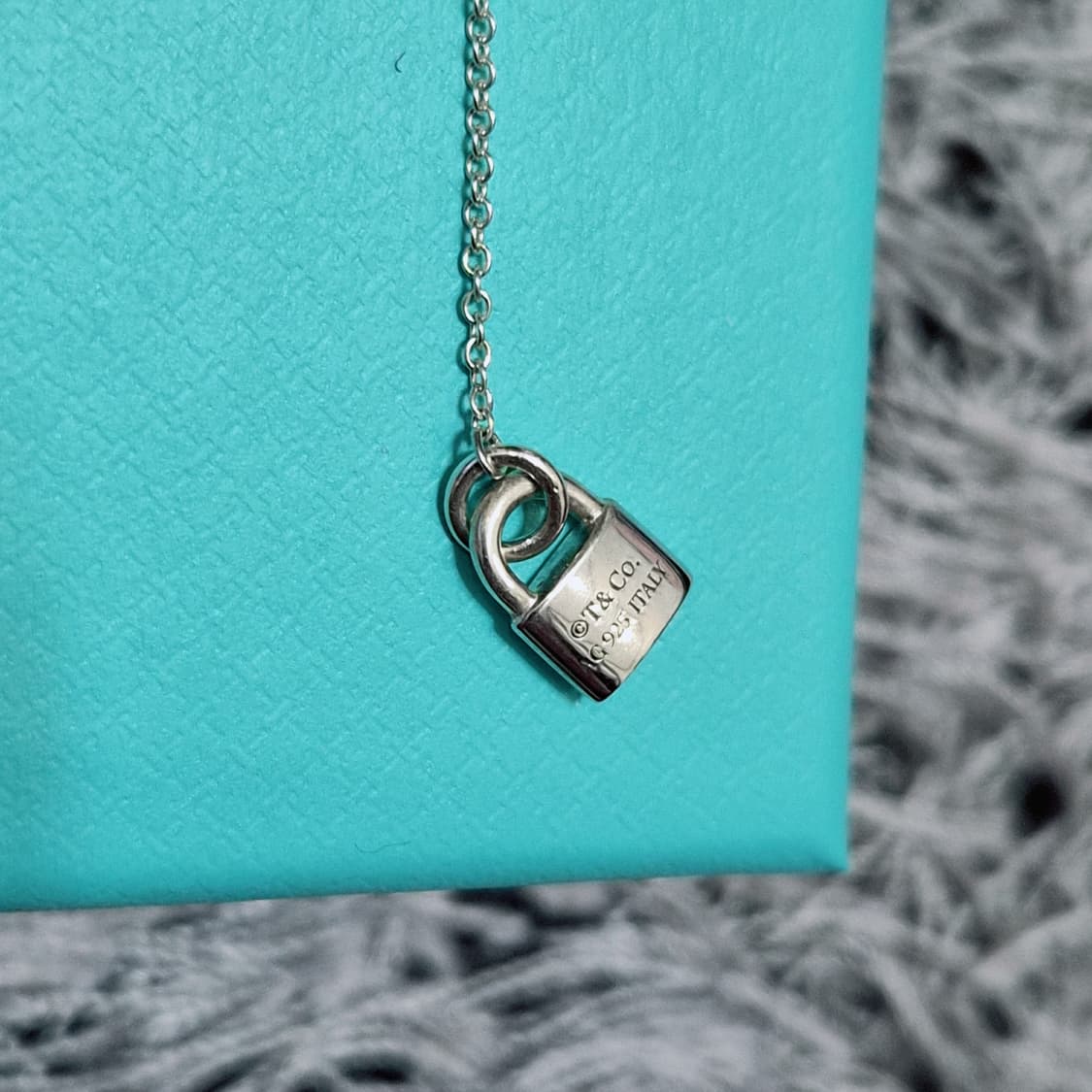 티파니앤코 러브 하트 키 목걸이 상품이미지4