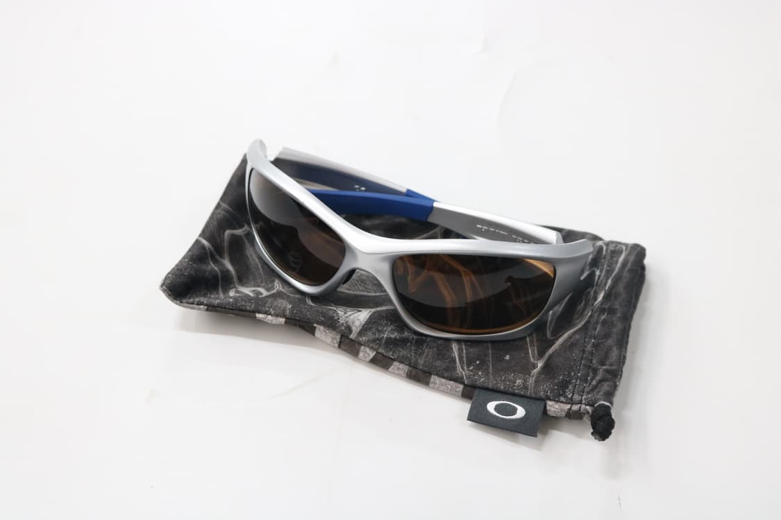 오클리 메탈 핏불 선글라스 상품이미지3