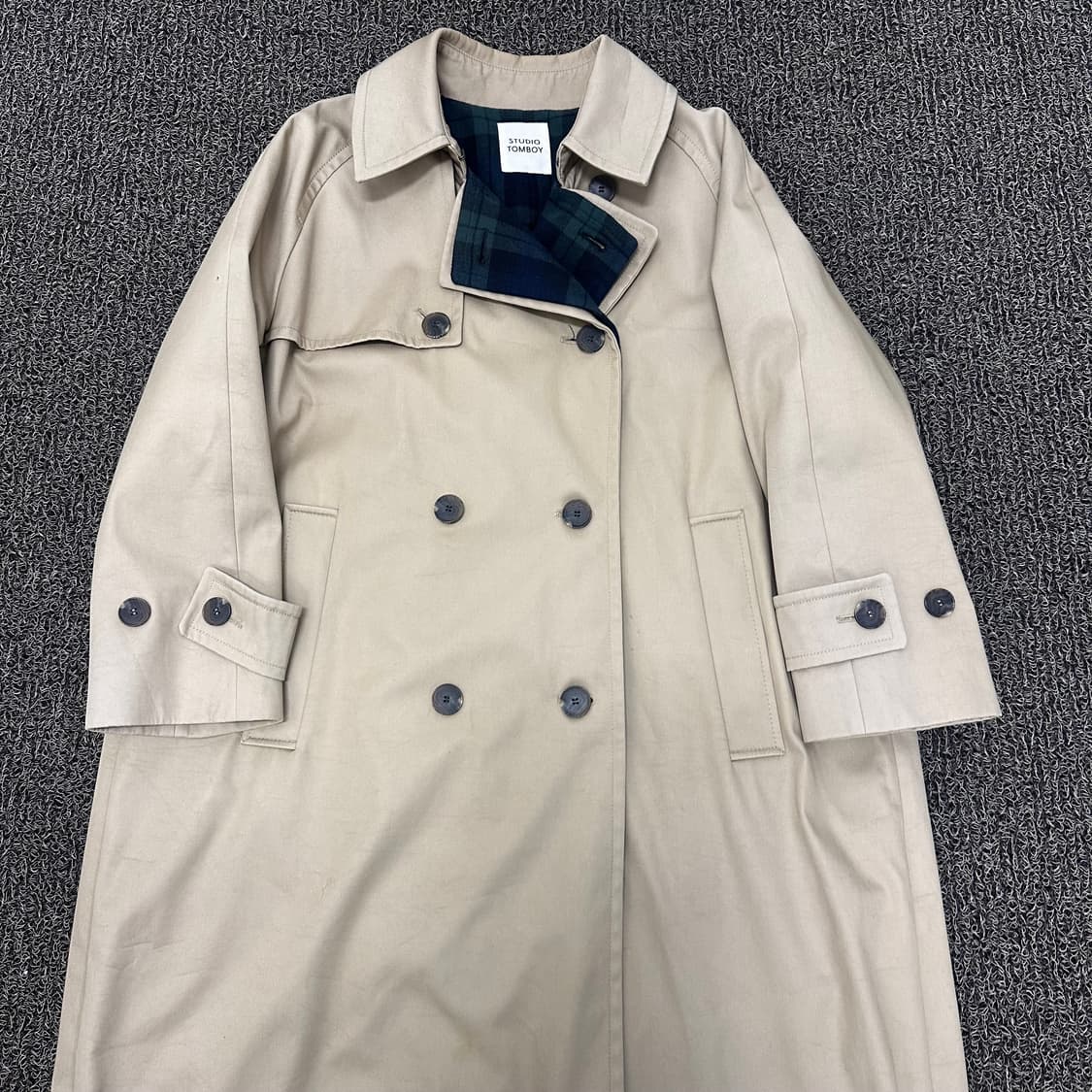 스튜디오 톰보이 여성 트렌치 코트 베이지 상품이미지2