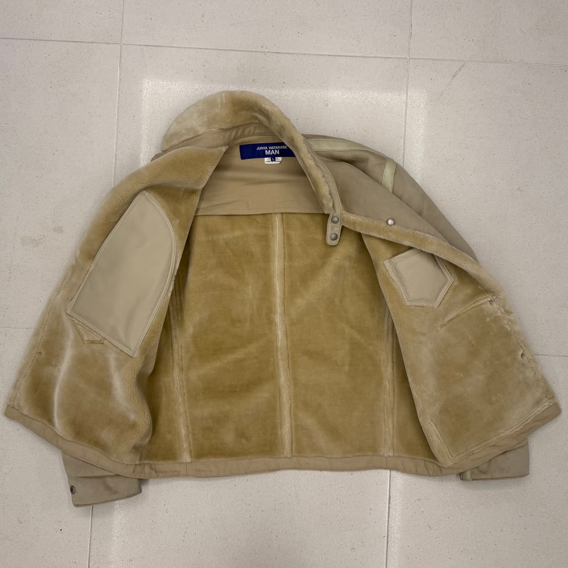 준야와타나베 맨 25FW 시어링 자켓 L 사이즈 판매합니다! 상품이미지2