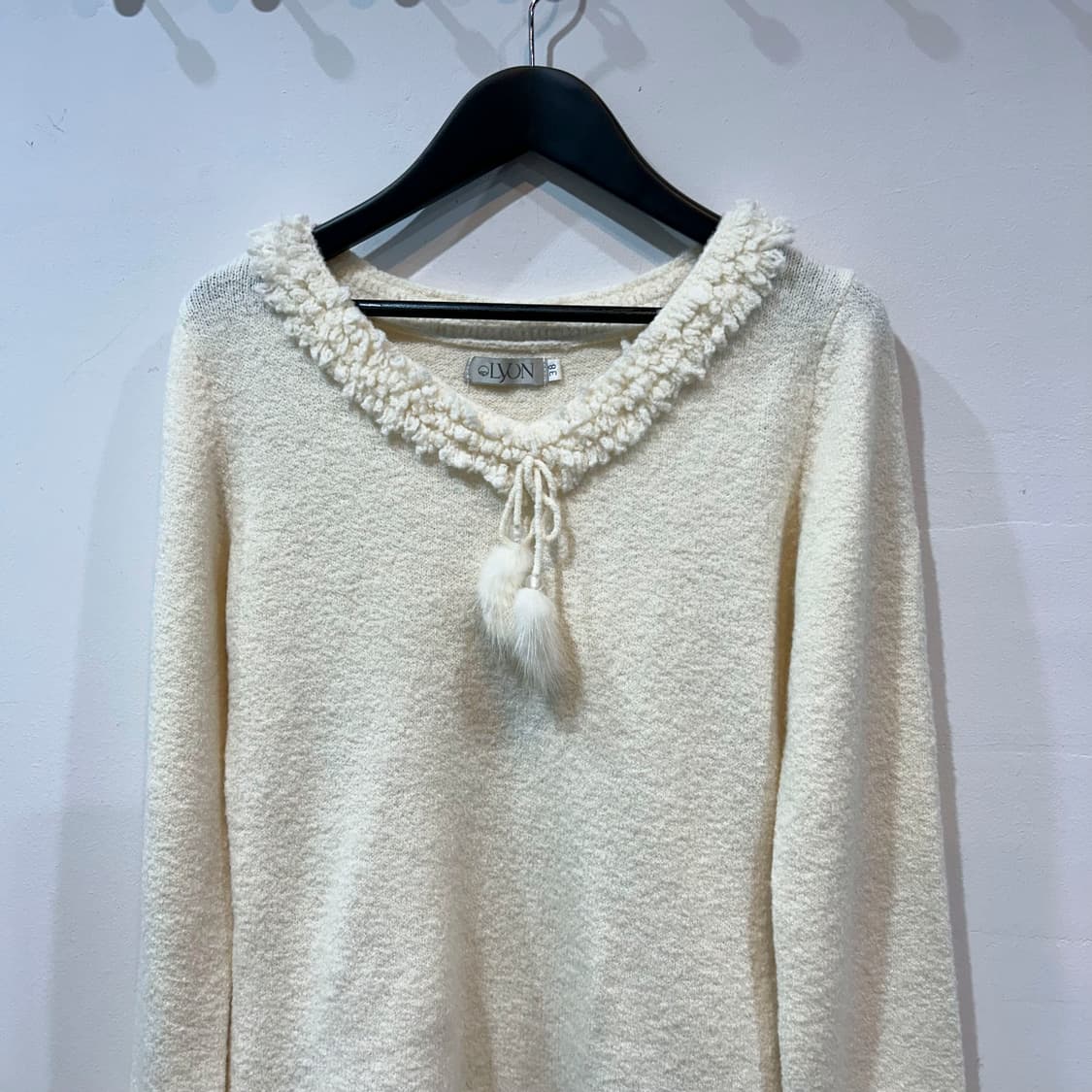 아이보리 퍼 디테일 top 상품이미지2