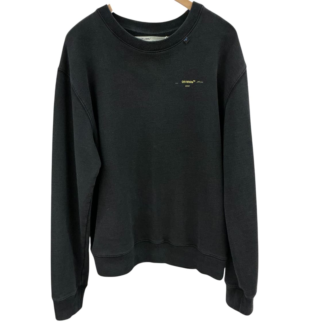 오프화이트 아크릴릭 애로우 스웨트셔츠 상품이미지1