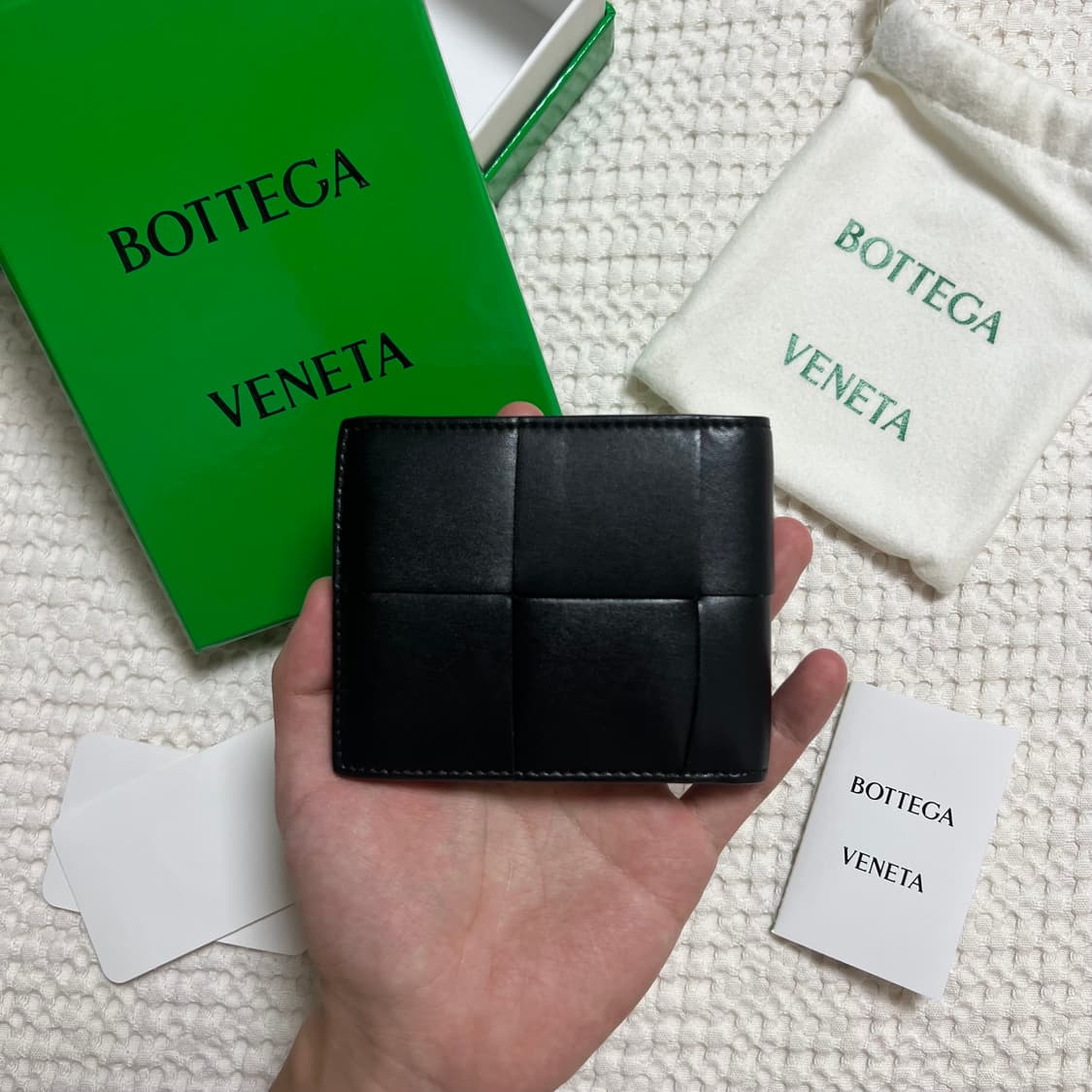 (새상품급 풀구성) 보테가베네타 맥시 반지갑 상품이미지2