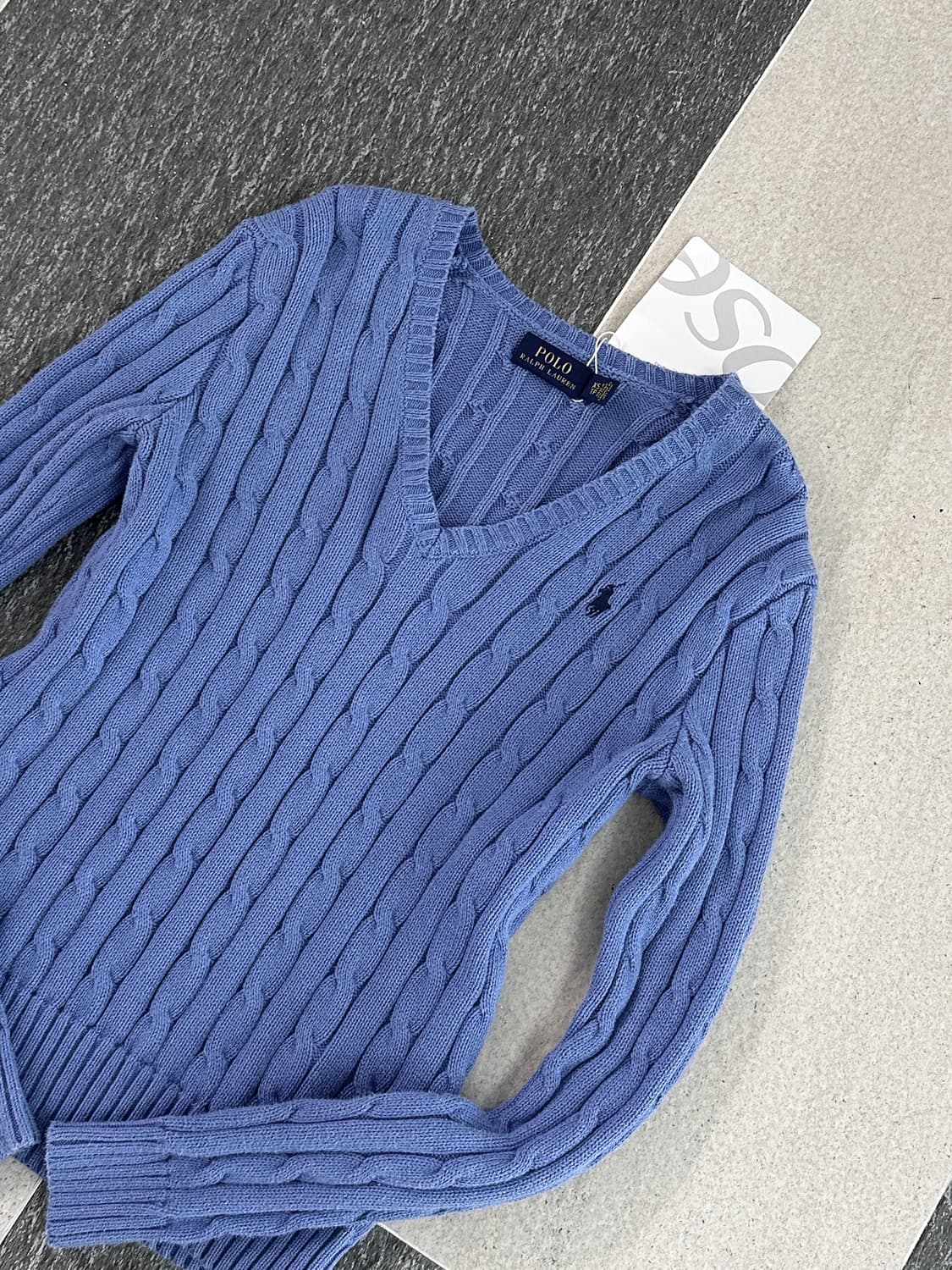 폴로 랄프로렌 스카이블루 V넥 케이블 니트  상품이미지2