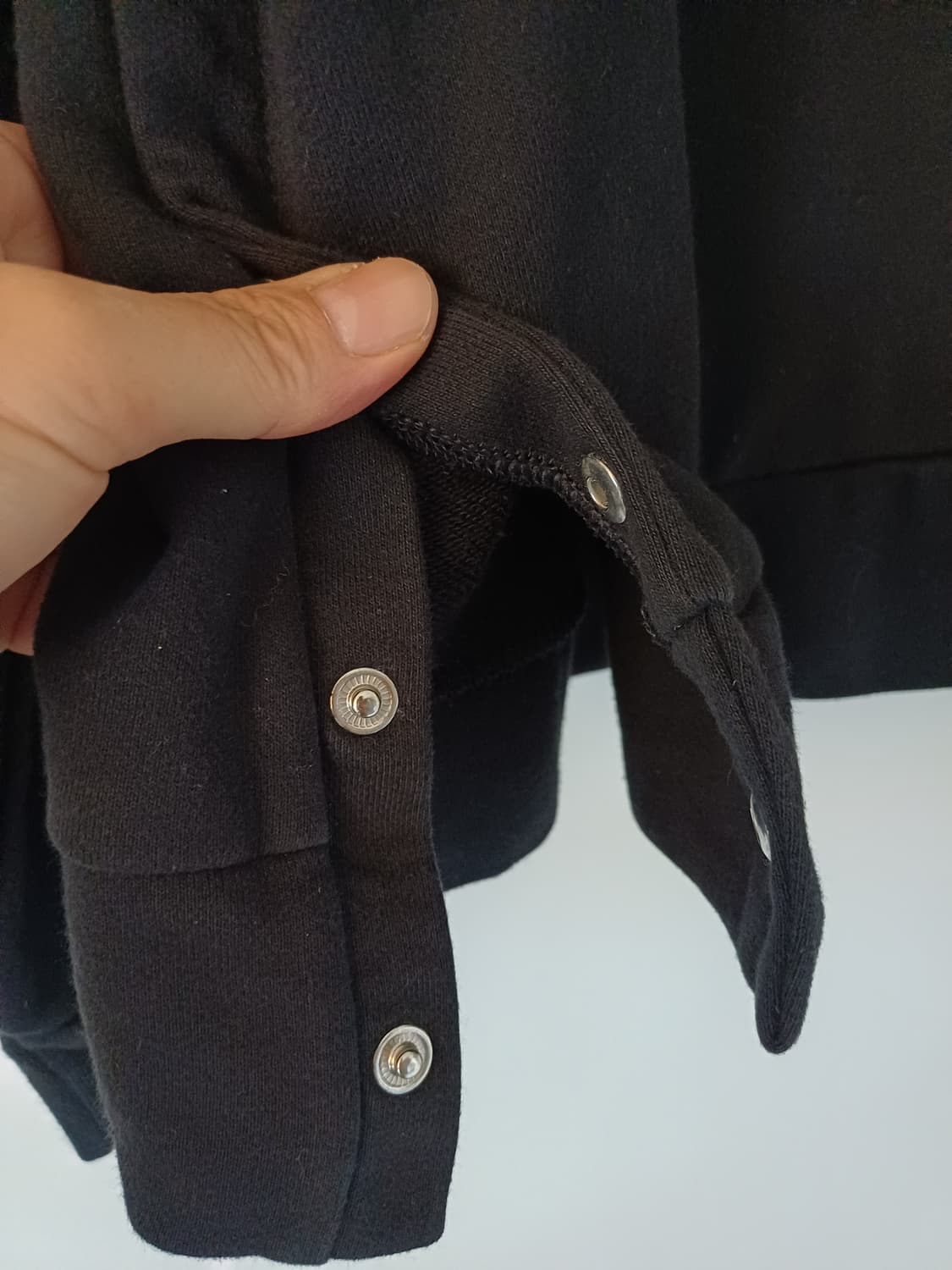 아디다스 블랙 후드티 트레포일 로고 상품이미지4