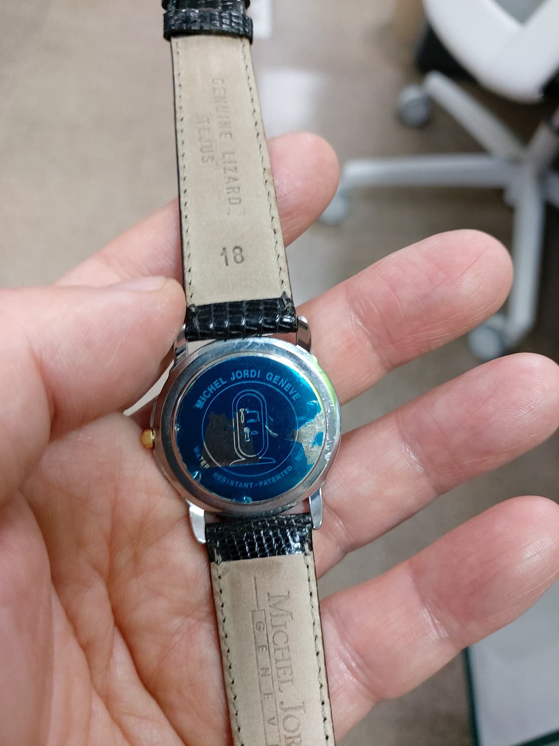 미쉘 조르디 남성 도마뱀 가죽 시계 상품이미지3