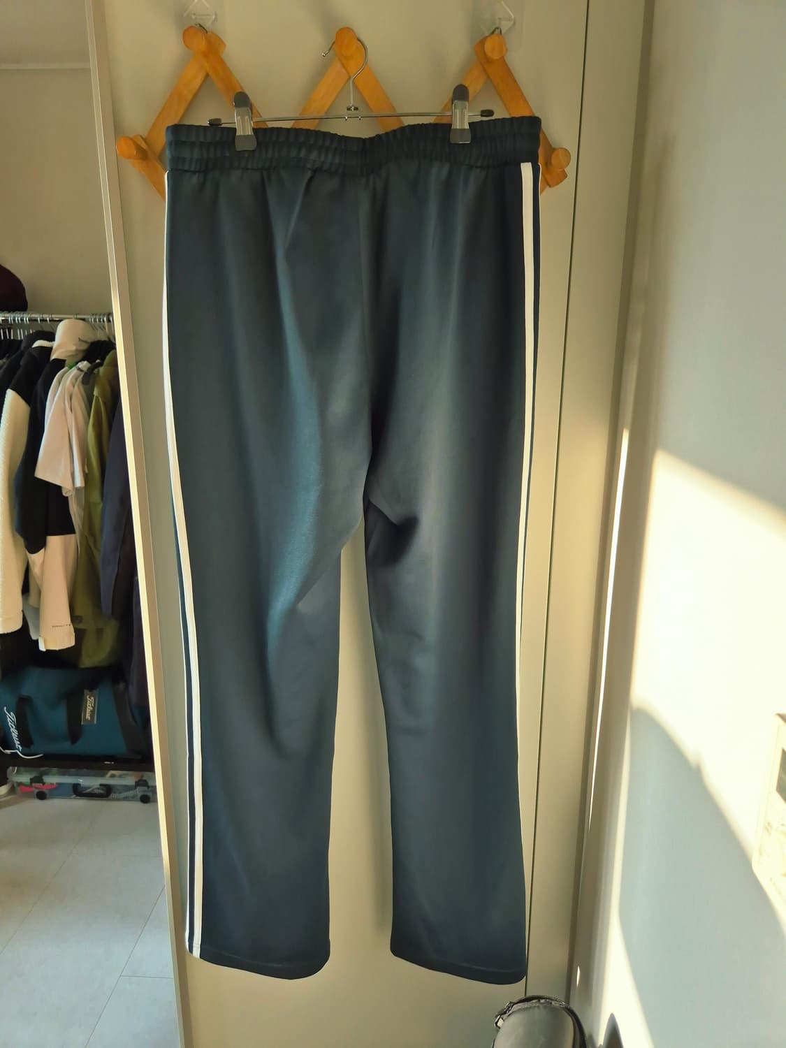 [아디다스] 아디컬러 70s 트랙 팬츠 IX5224(그린) 상품이미지2