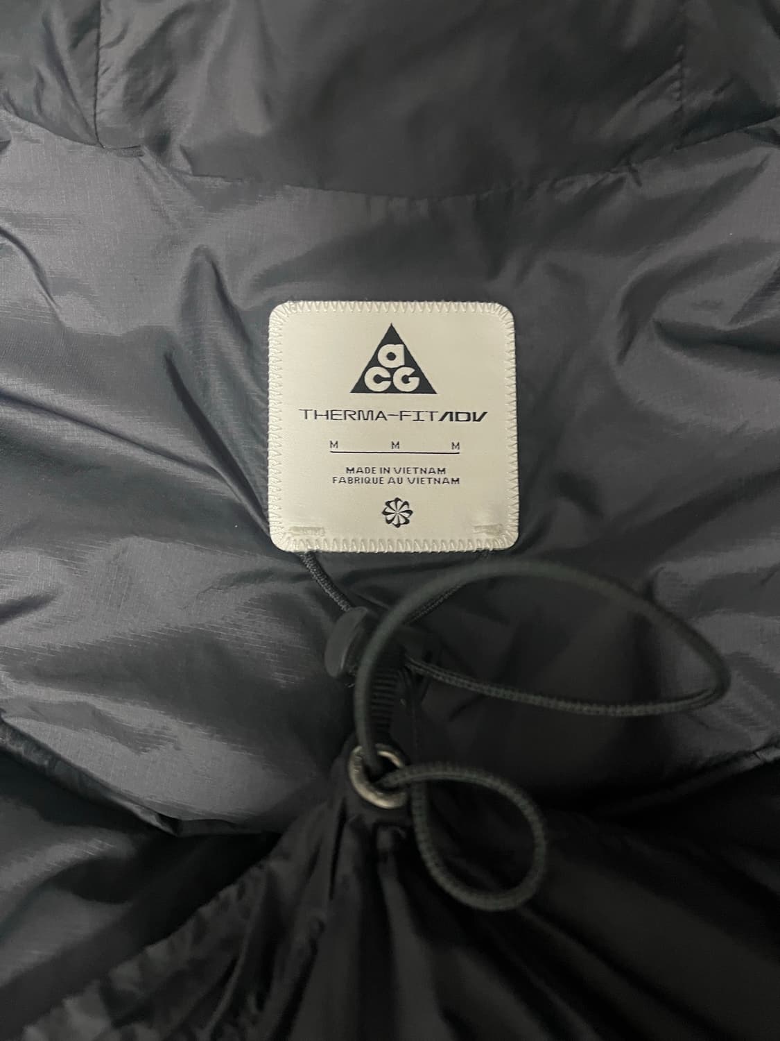 나이키ACG 써마핏 루나 레이크 패딩 상품이미지4