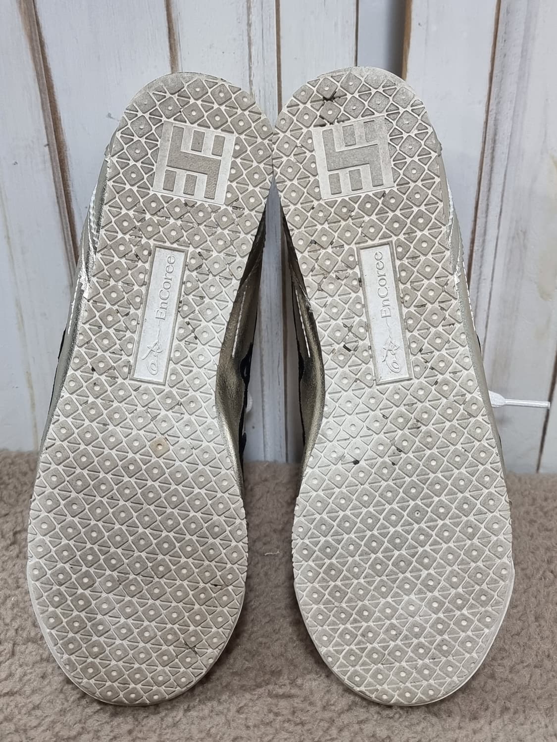 언코리 클래식 골드블랙 스니커즈 (D146 상품이미지4