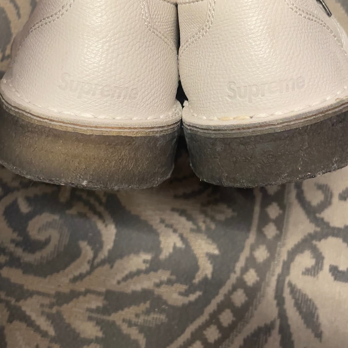 슈프림 X 클락스 화이트 데저트 말리 슈즈   상품이미지7