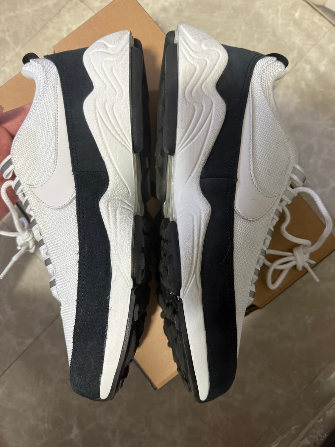 275사이즈 나이키 프라그먼트 에어 줌 스피리돈 블루 보이드 상품이미지4