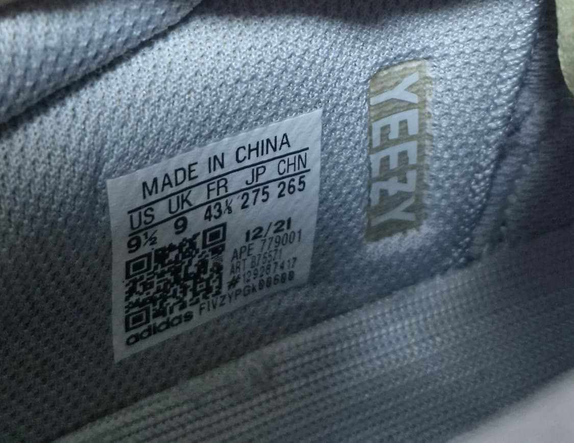 아디다스 이지부스트 700 웨이브러너 상품이미지5