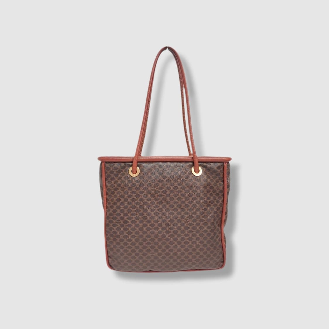 셀린느 마카담 트리오페 스퀘어 레더 숄더백 상품이미지1