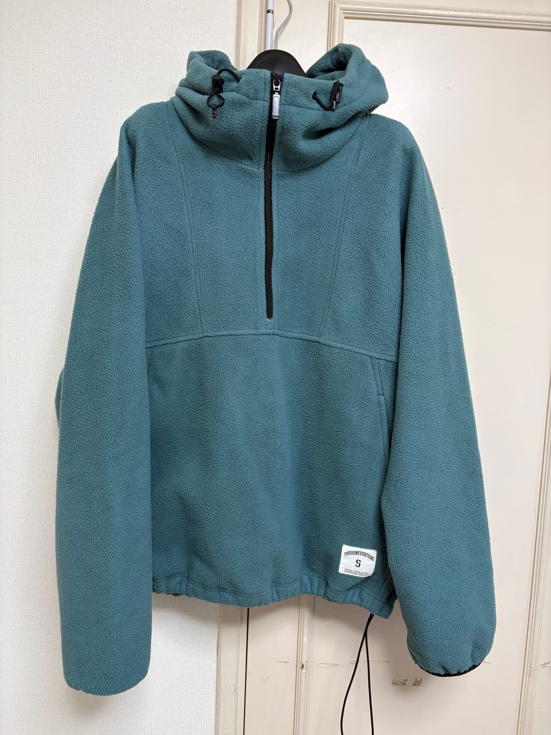 디스이즈네버댓 플리스 후드 풀오버 그린 상품이미지2
