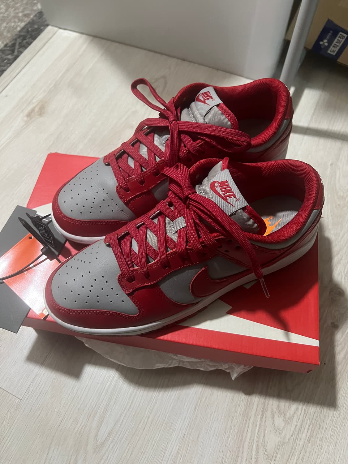 [265] 나이키 덩크 로우 레트로 미디움 그레이 상품이미지1