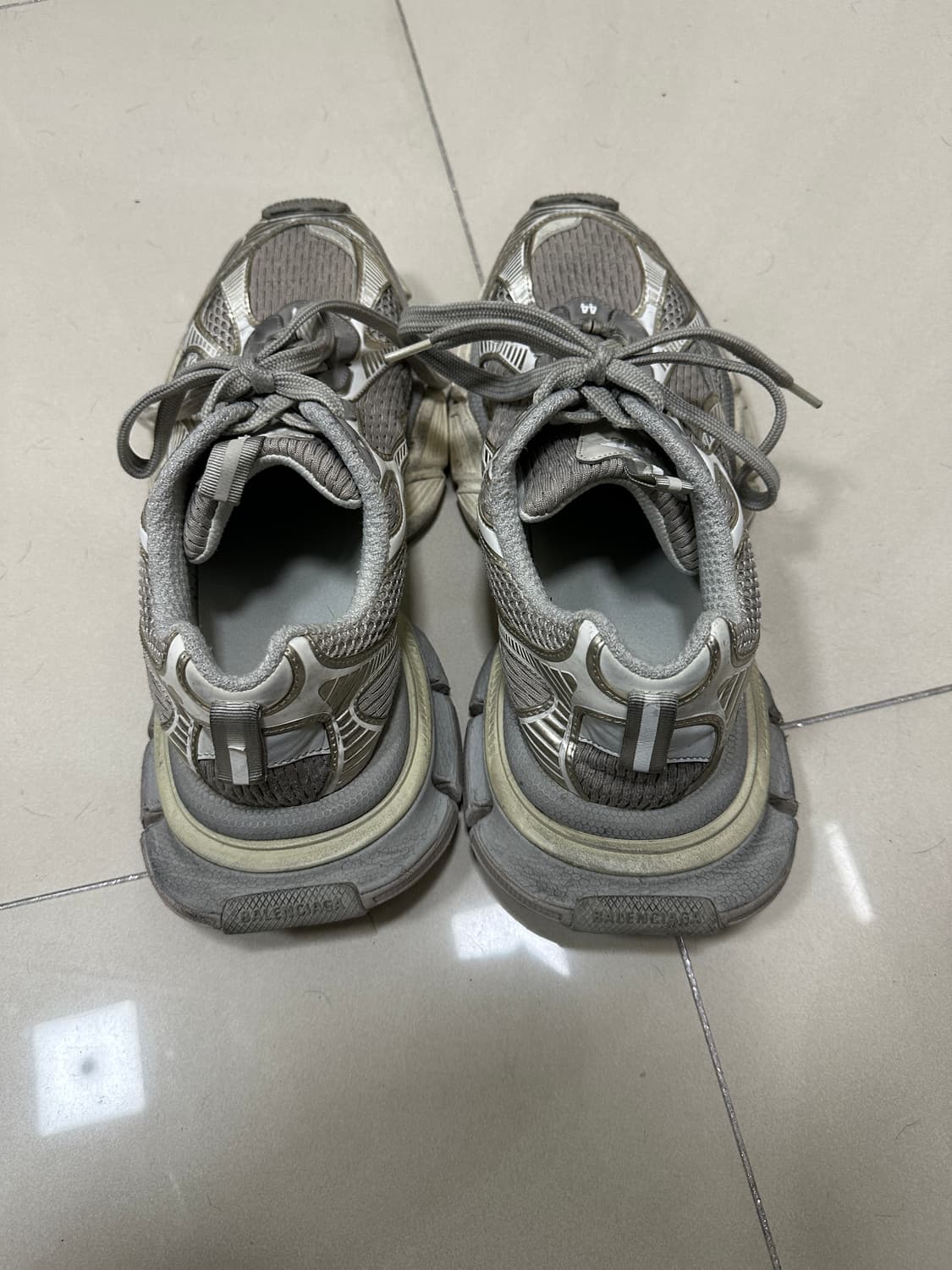 발렌시아가 3XL 에그쉘 44사이즈 상품이미지2