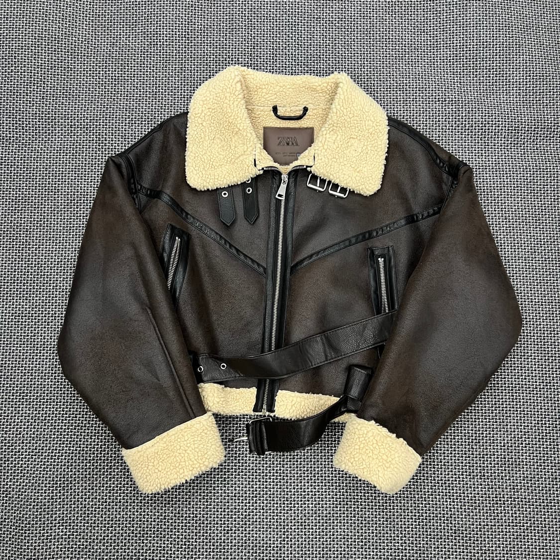 자라 무스탕 상품이미지1