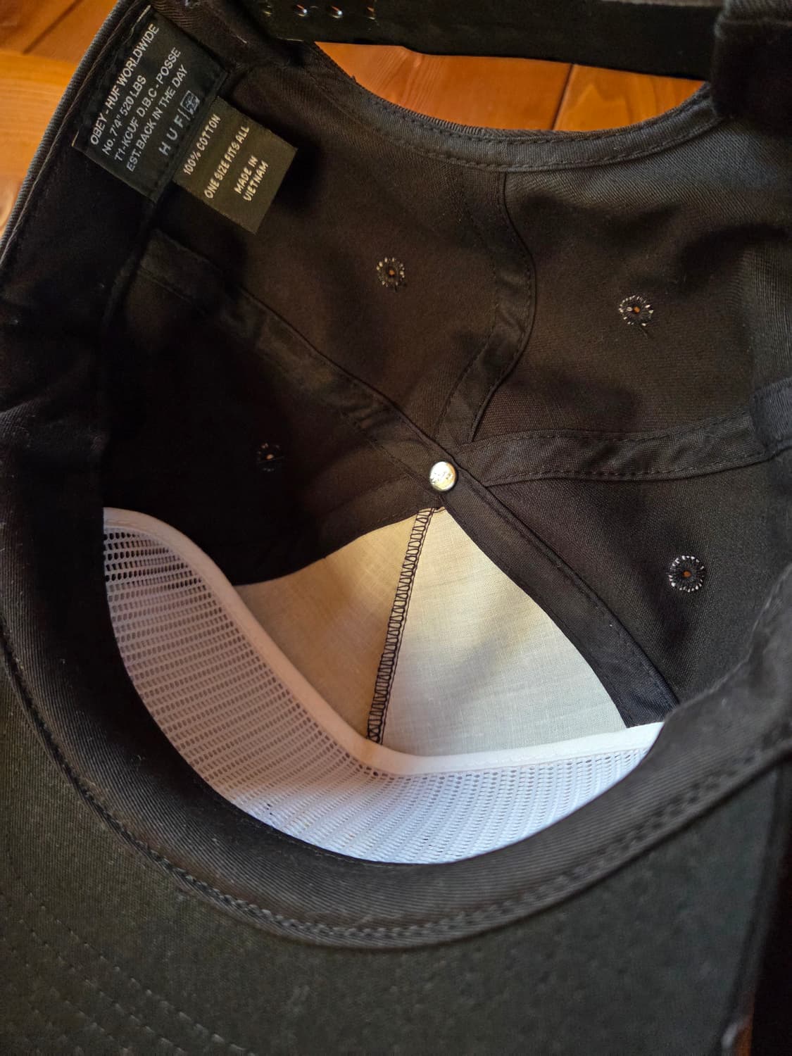 [새상품]HUF X OBEY 콜라보 스냅백 블랙  상품이미지2