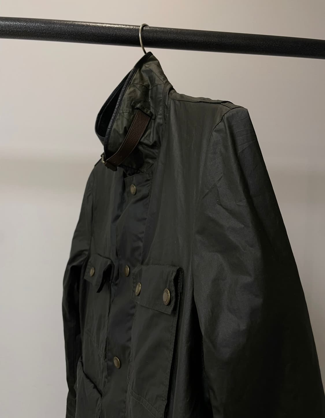 (M) 버버리 브릿 투웨이 올리브 왁스 자켓 상품이미지3