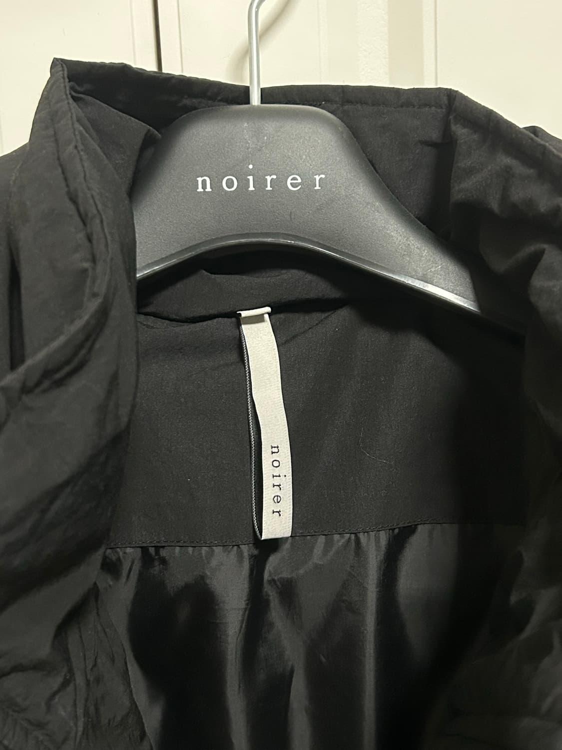 노이어 포 우먼 크롭 레이어드 푸퍼 자켓 (블랙) 36사이즈 상품이미지6