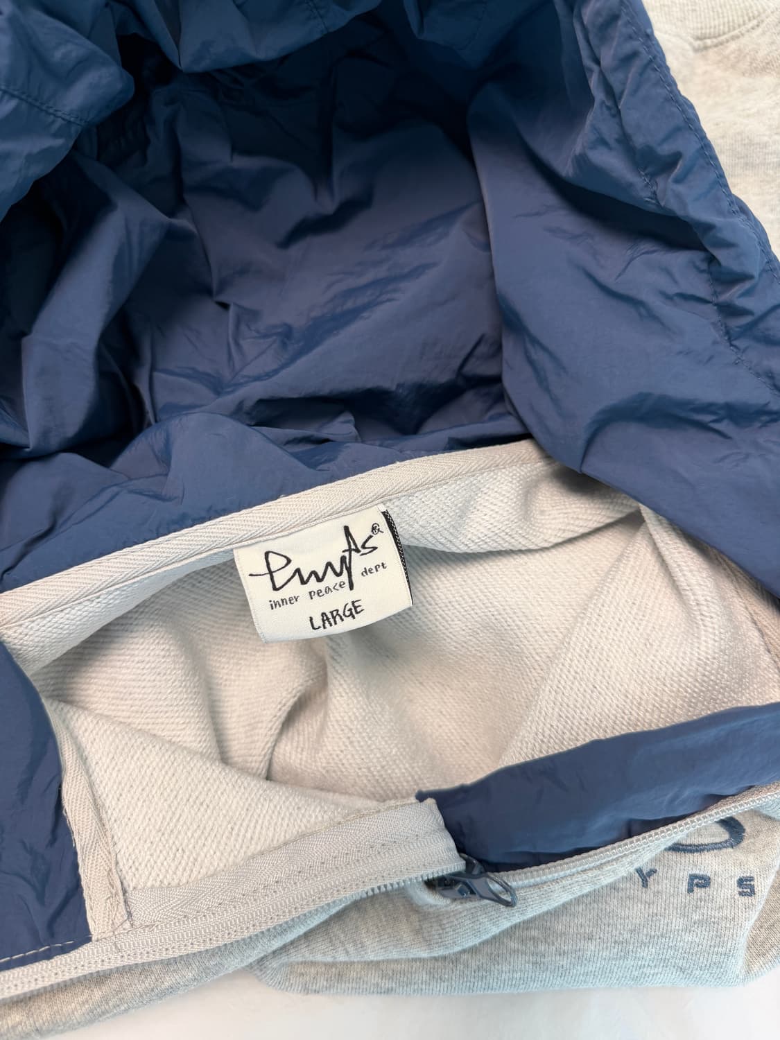 피지컬 디파트먼트 후드티 상품이미지7