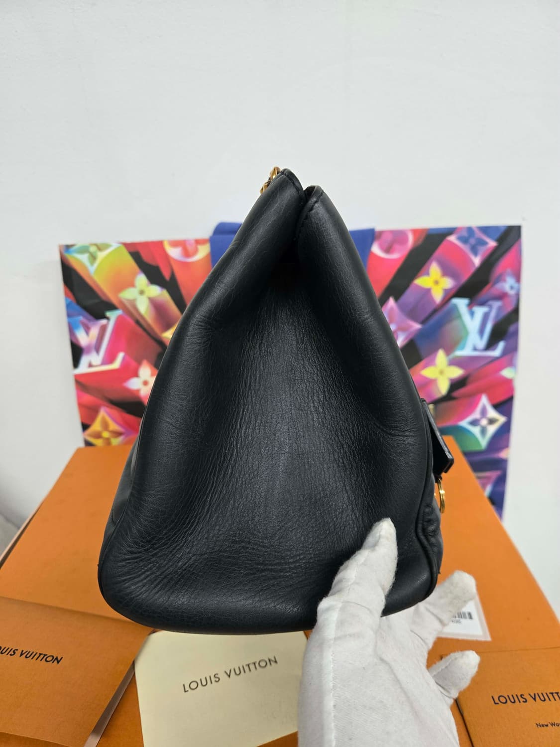 [보증서 정품] 루이비통 뉴 웨이브 체인 숄더백 상품이미지8