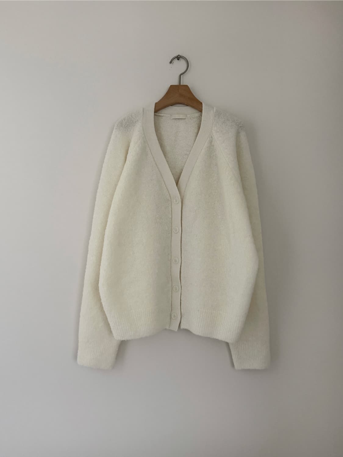 ❗️미개봉 새상품❗️ 디폰드 deepond. 메리노 부클 가디건 상품이미지9