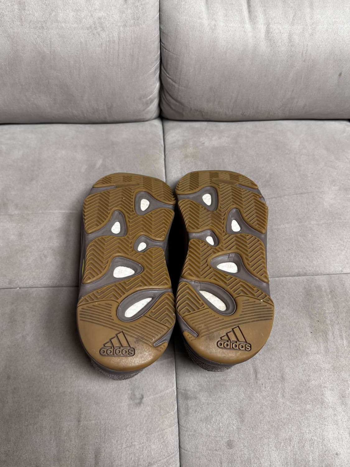 이지부스트 700 모브 275 상품이미지5