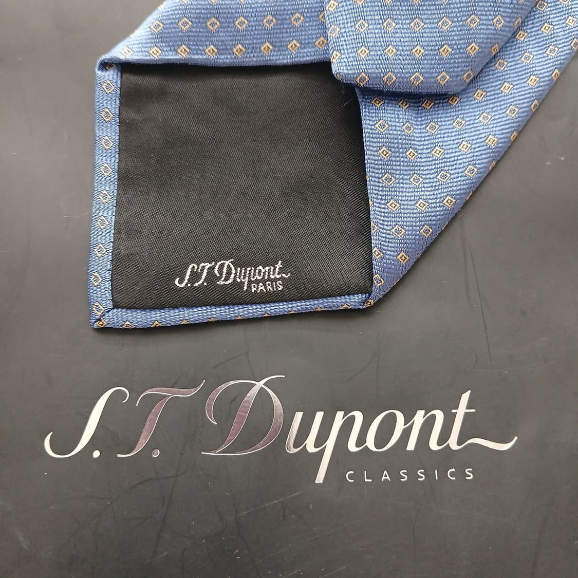 듀퐁 실크 블루 다이아몬드 패턴 넥타이 8.6cm A등급 A18791
 상품이미지5