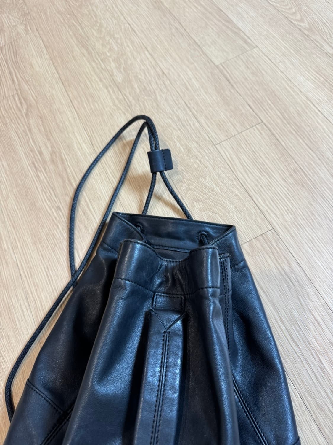 rag&bone 랙앤본 레더 버킷백 상품이미지4
