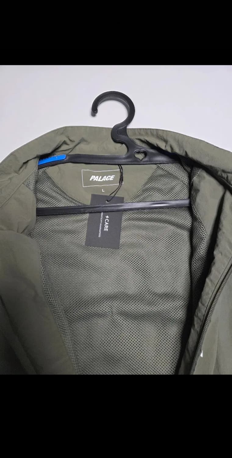 [L] 23SS 팔라스 모토 쉘 자켓 딥그린 판매 상품이미지6