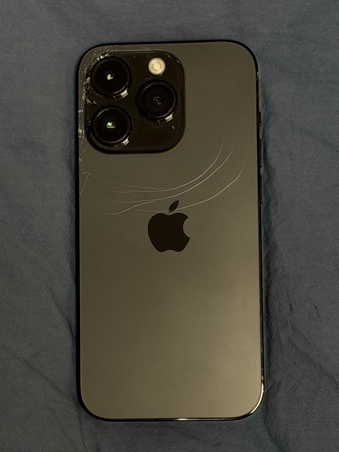 아이폰 14pro 256기가 후면 액정 파손 상품이미지3