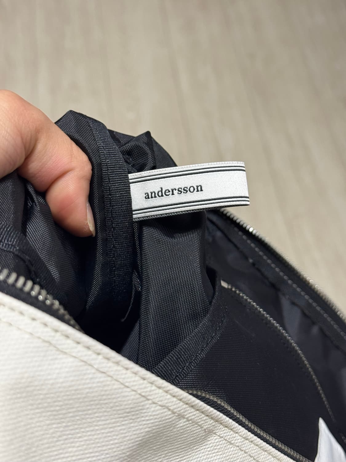 앤더슨벨 토트백 상품이미지4