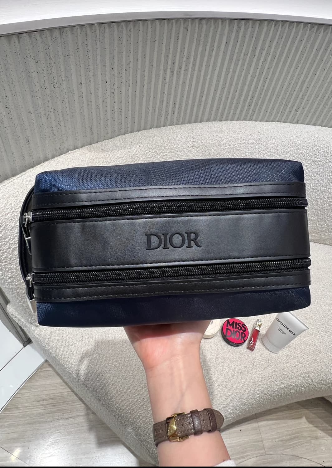 디올 투웨이 2단 큰 파우치 상품이미지3