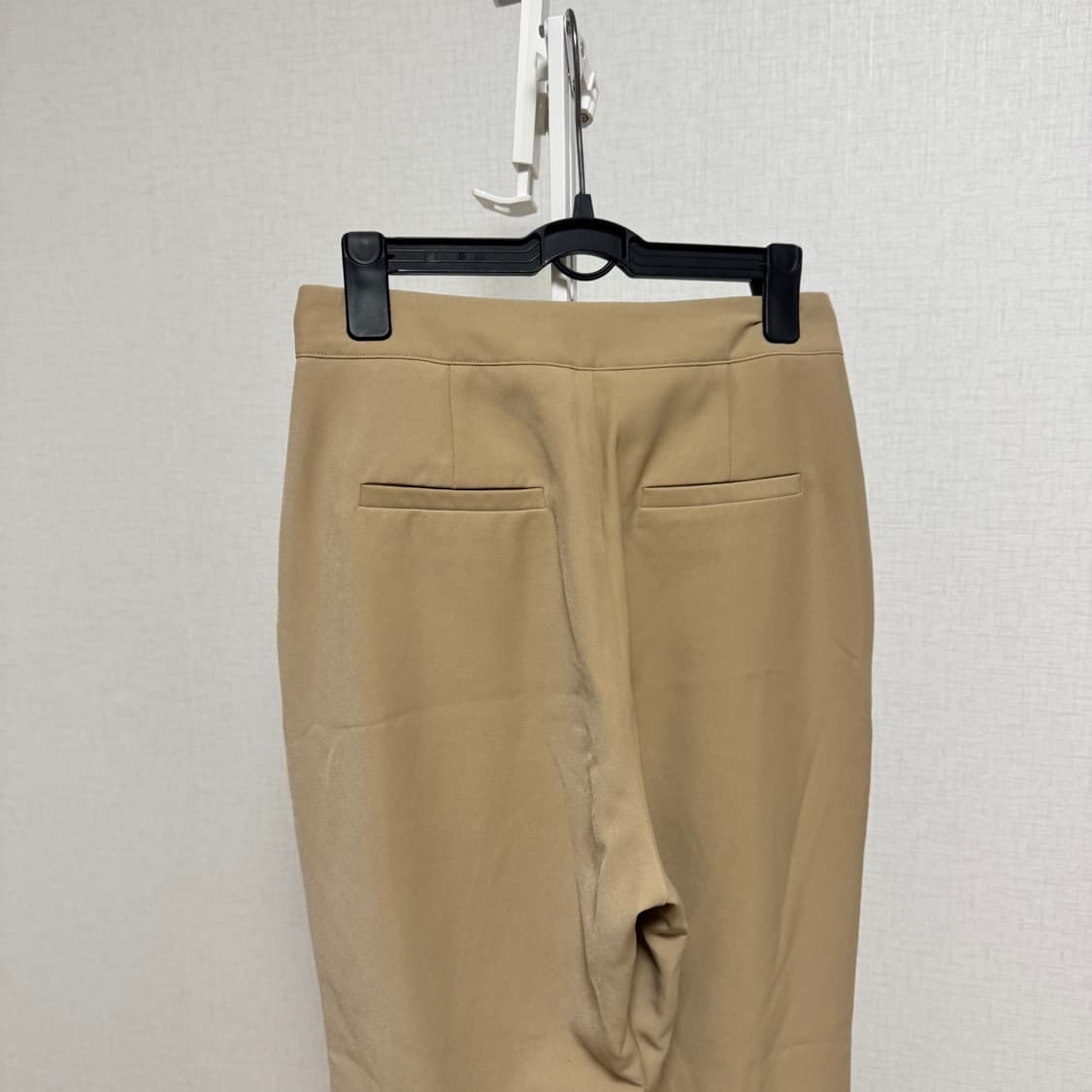 일자핏 기본 슬랙스 베이지 s 상품이미지4