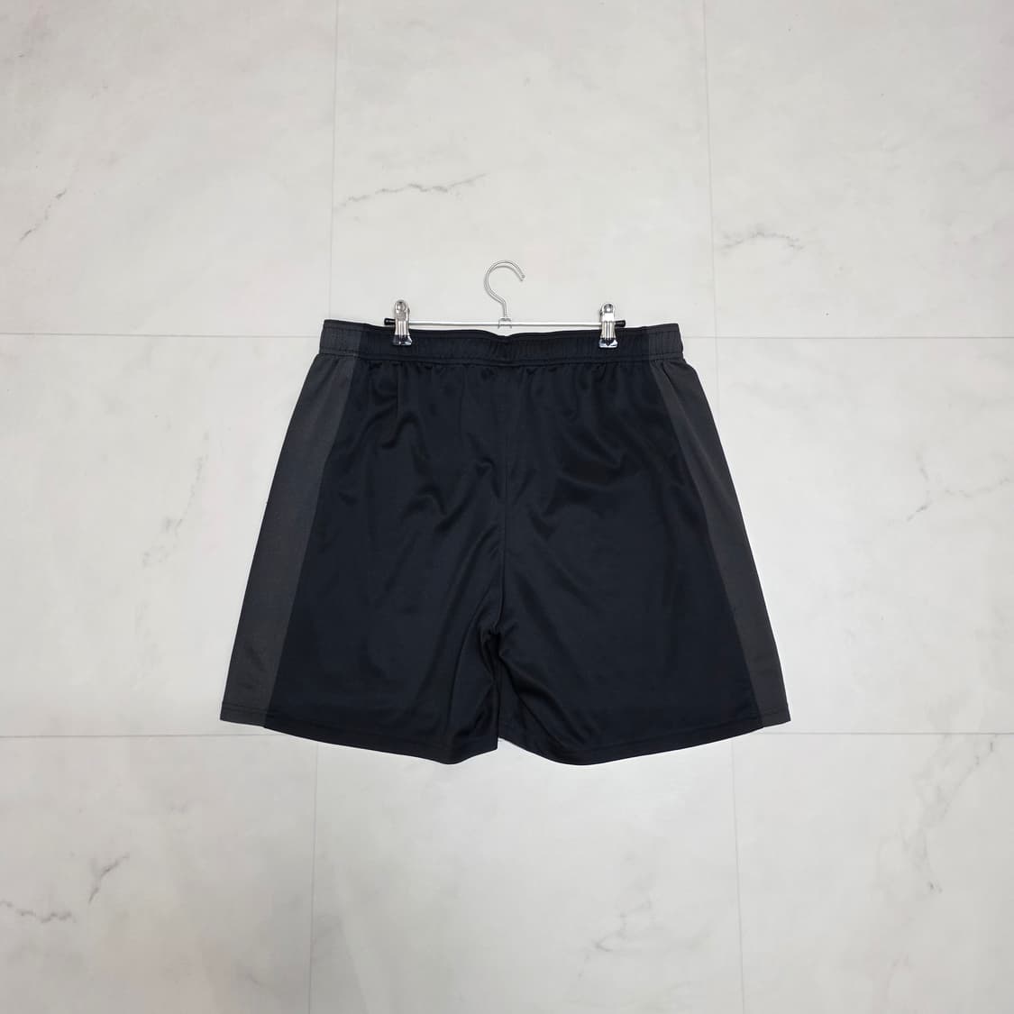 XL 언더아머 기능성 반바지 블랙 상품이미지3