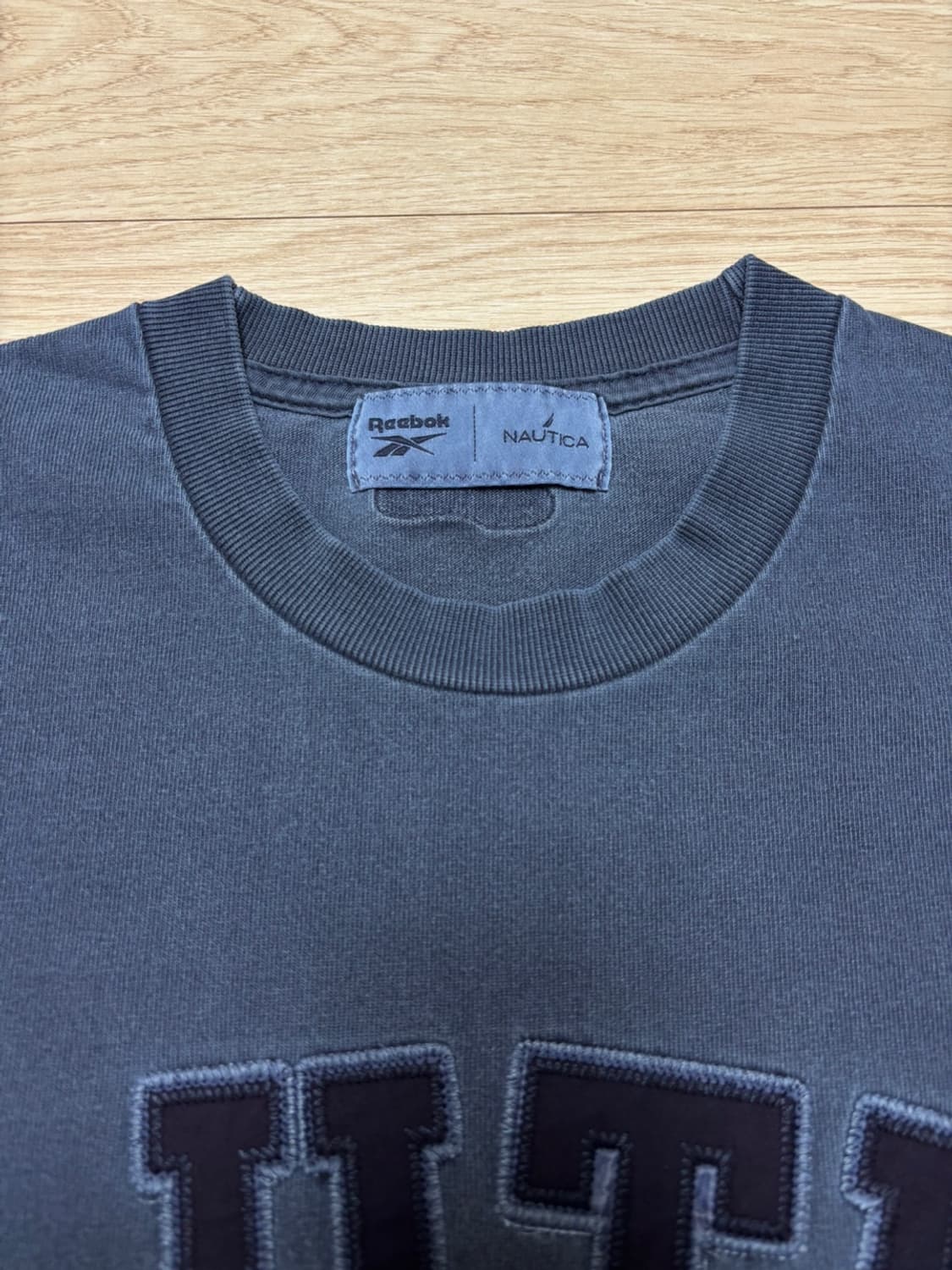 노티카 재팬 x Reebok 아치로고 피그먼트 다이 티셔츠 네이비 XL 상품이미지4