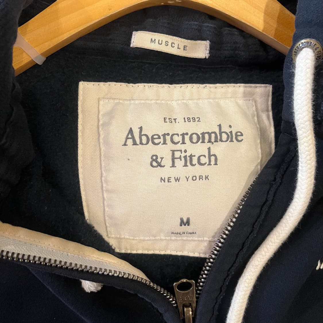 아베크롬비 산양 네이비 후드집업 상품이미지5