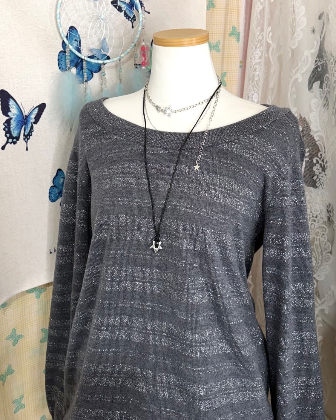 그레이 스트라이프 백 리본 니트 상품이미지8