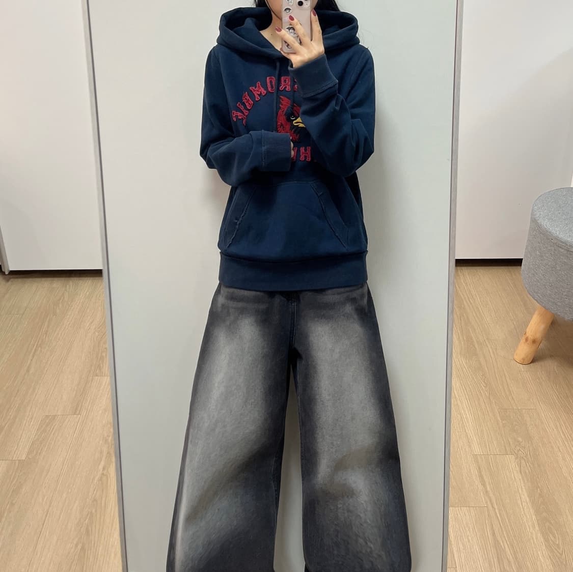 아베크롬비 자수로고 다크네이비 후드티 상품이미지1