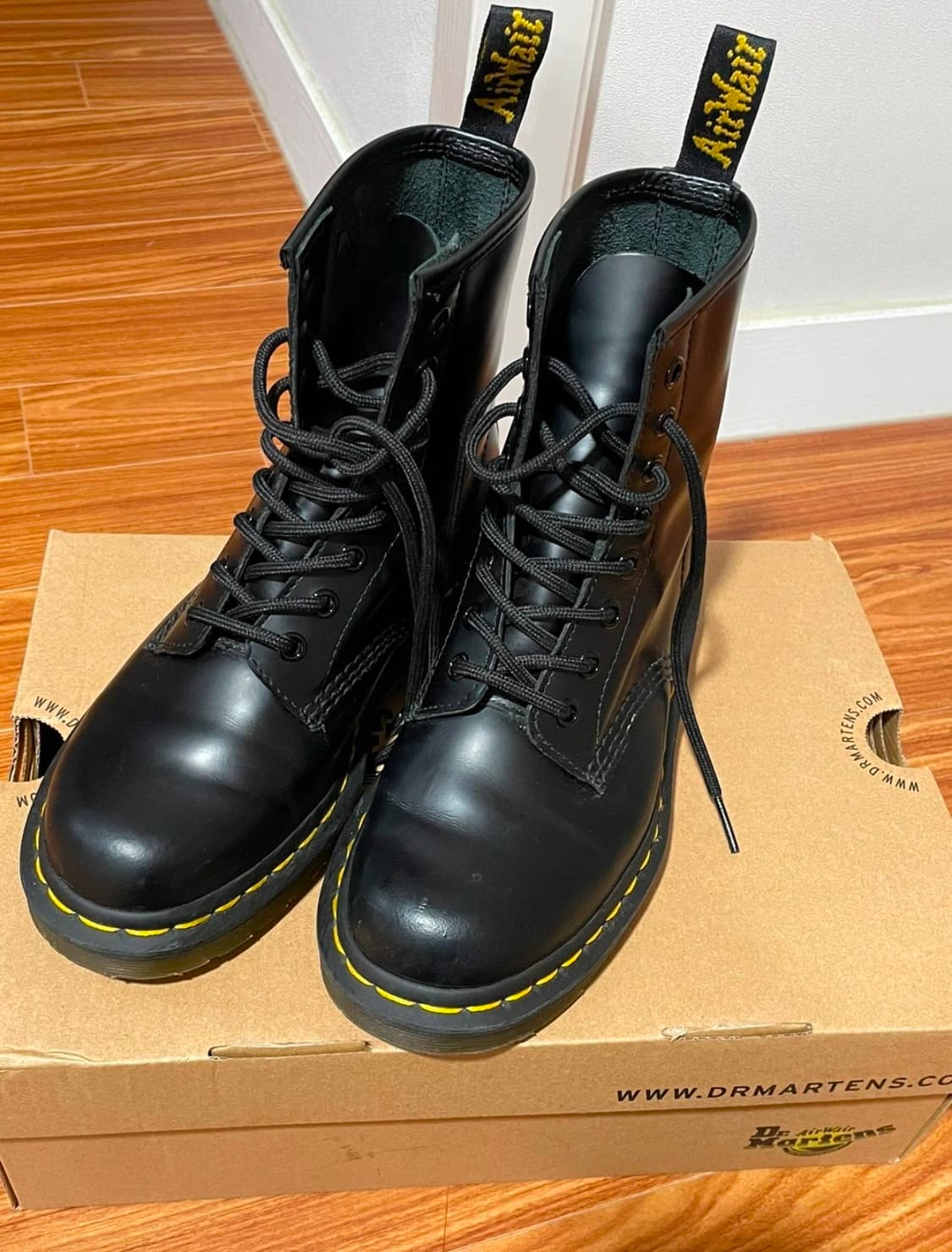 닥터마틴 1460 스무스 240 상품이미지1