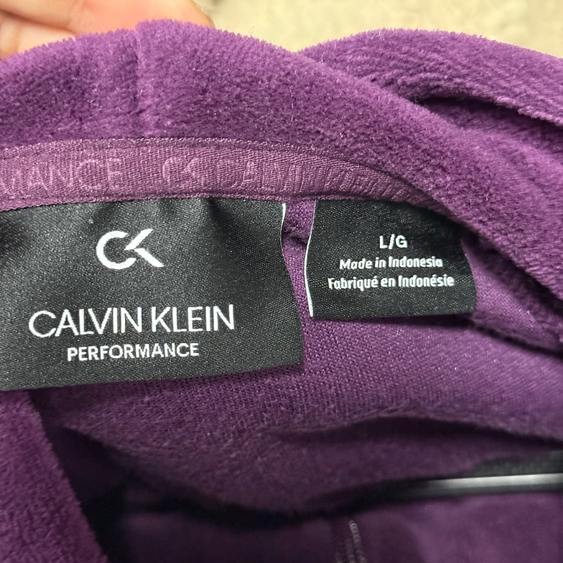 캘빈클라인 벨벳 밴딩 디테일 집업 후디 상품이미지5