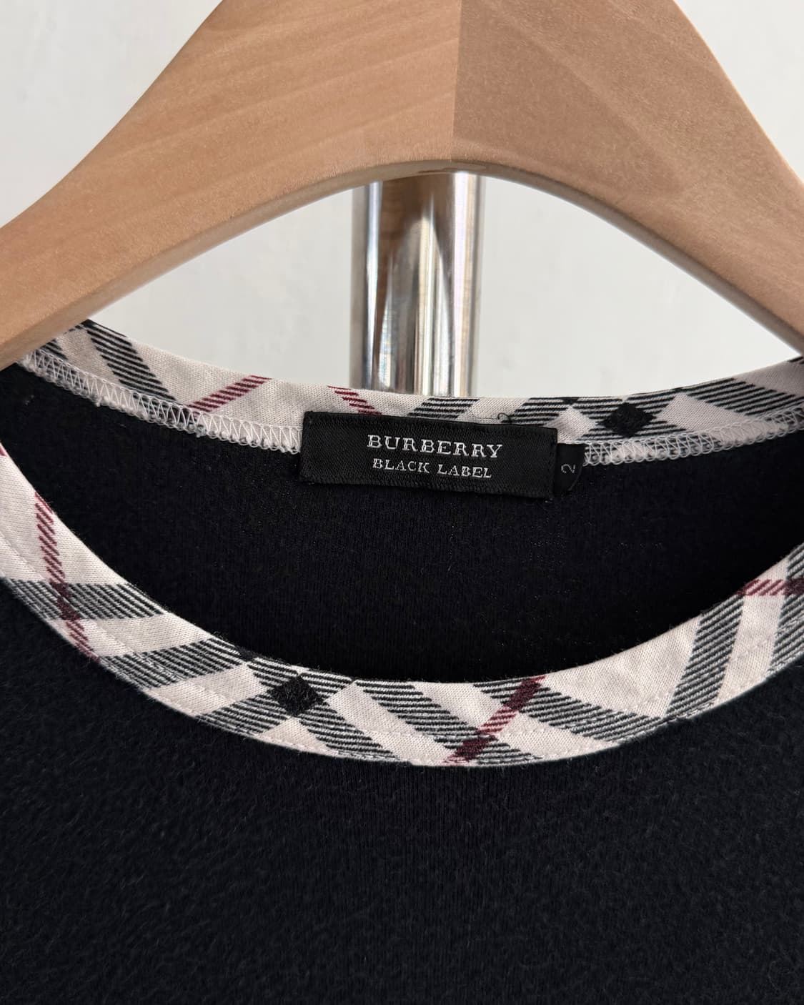 Burberry 버버리 블랙라벨 블랙컬러 티셔츠 상품이미지5